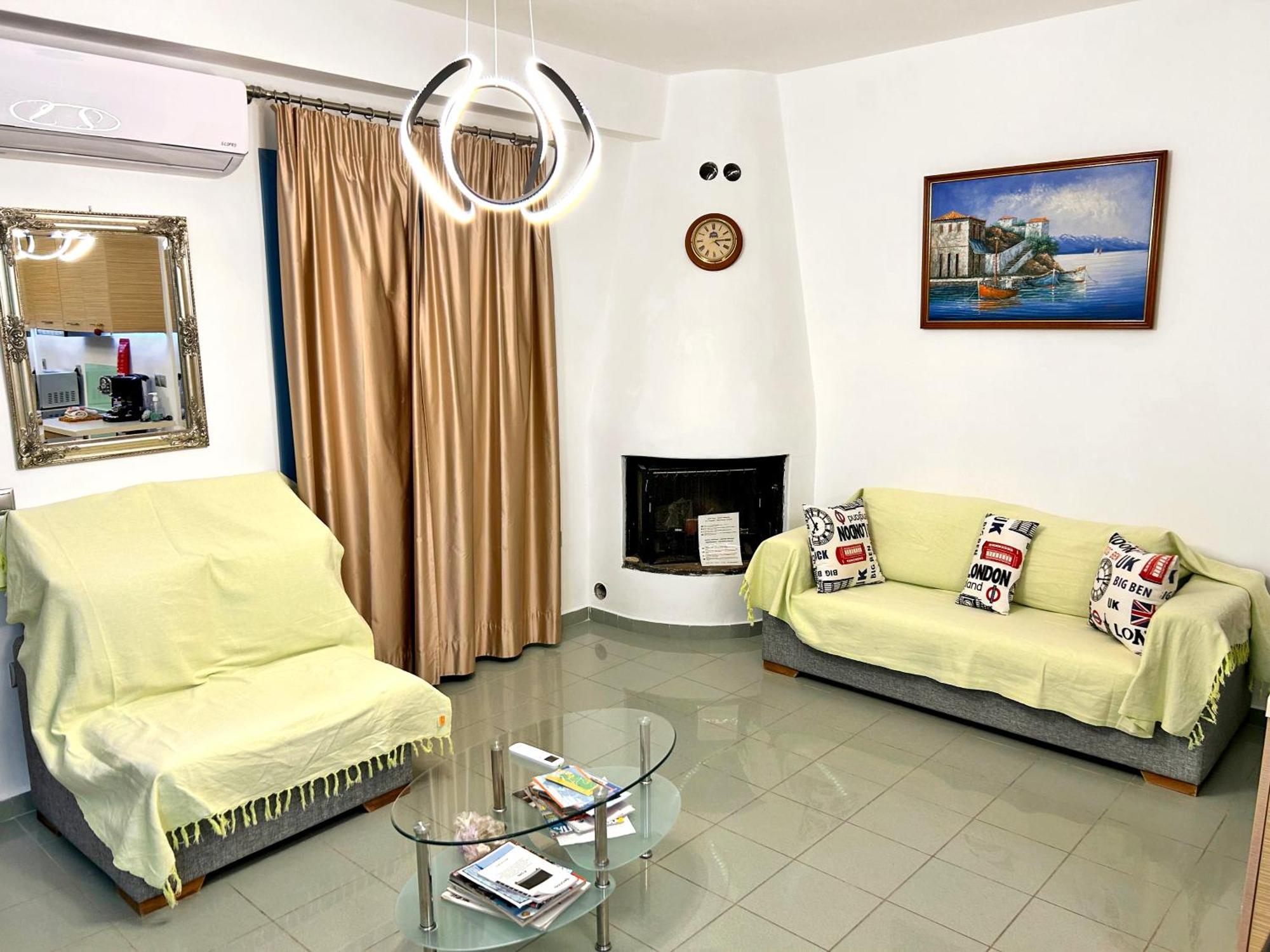 Villa Danae - Seaside Villa With Pool & Hot Tub Piso Livadi Exterior foto